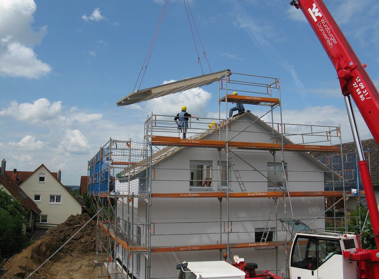 housebuilding-1407499_1280 Image by <a href="https://pixabay.com/users/2211438-2211438/?utm_source=link-attribution&utm_medium=referral&utm_campaign=image&utm_content=1407499">2211438</a> from <a href="https://pixabay.com/?utm_source=link-attribution&utm_medium=referral&utm_campaign=image&utm_content=1407499">Pixabay</a>